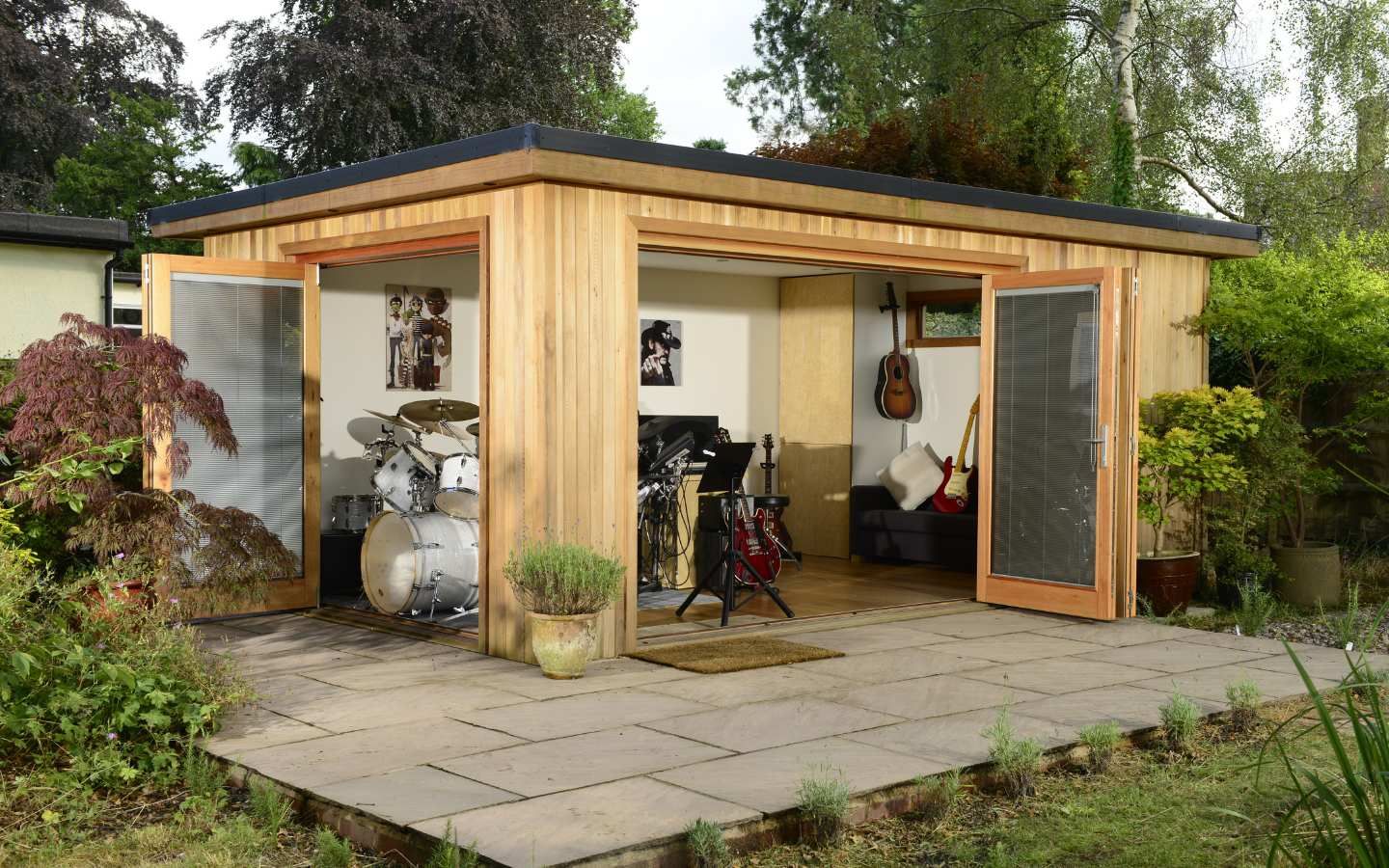 Garden room min