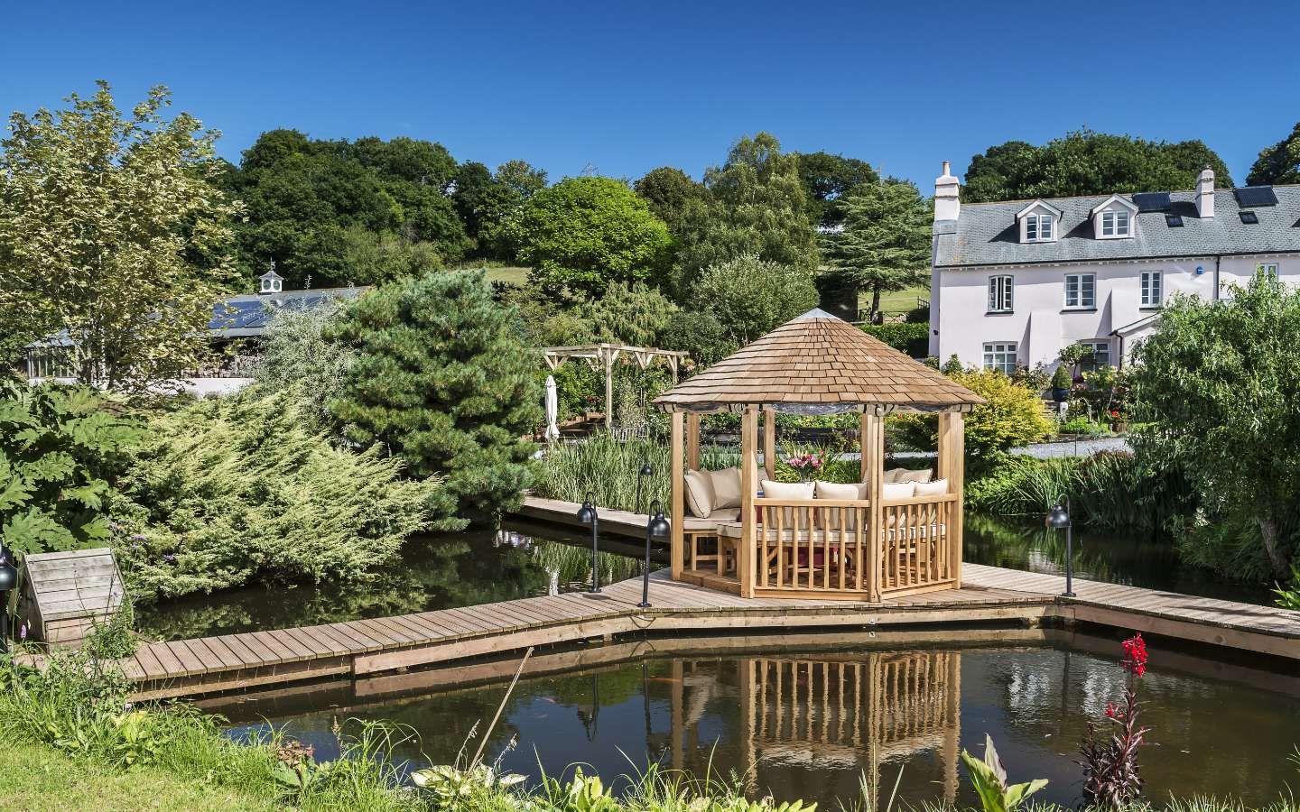 The poshest home counties blog header